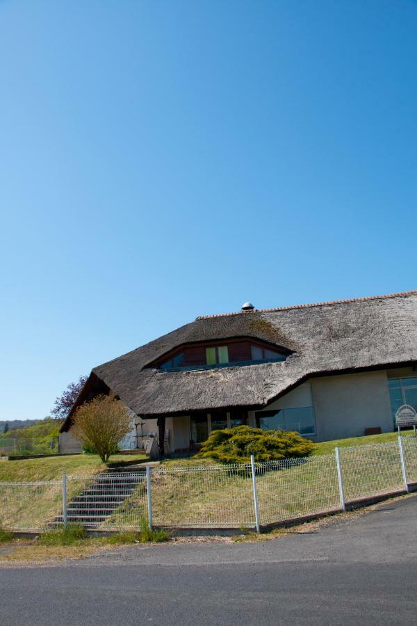 La Chaumiere Des Vigneaux Hotel Issoire Exterior foto